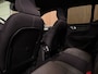 Volvo XC40 T4 Recharge Plus Bright | Trekhaak | Harman Kardon | All Season banden | Bestuurdersstoel elektrisch geheugen | Adaptieve Cruise Control | Stoel en Stuurwielverwarming | Parkeercamera | Pilot Assist | BLIS Dode Hoek Detectie | Parkeersensoren voor+achter | Passagiersstoel elektrisch | 18 Inch | Zitting velenging voorstoelen | Keyless Drive | Climate Control L+R | Regensensor | Privacy Glass | Automatisch dimmende binnen en buitenspiegels | Elektrisch bedienbare achterklep | DAB Radio | Draadloos telefoon opladen | Apple Carplay/Android Auto | Volvo On Call met mobiele App functie | Onyx Black Metallic |