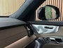 Volvo XC90 T8 AWD Recharge Ultra Black Executive Edit. | Full Option! | Bowers & Wilkins | Luchtvering | Stoelventilatie | Trekhaak | 360 Camera | Head-Up Display | Stoelmassage | 455pk | Adaptieve Cruise Control | Stoelverwarming voor+achter | Stuurwielverwarming | Schuifdak | 22 Inch | Full LED Matrix Meesturende koplampen | Gelamineerde/geluidwerende zijruiten | Pilot Assist | BLIS Dode Hoek Detectie | Alcantara hemelbekleding | Lederen handgrepen en zonnekleppen | Elektrische voorstoelen geheugen | Nappa Lederen bekleding | Zitting verlenging voorstoelen | Lederen Dashboard | Google Infotainment | Keyless Drive | Parkeersensoren voor+achter | Privacy Glass | Elektrisch bedienbare achterklep | Geïntegreerde zongordijnen achterportieren | Geïntegreerd kinderzitje achterin | Verlichte instaplijsten | 7-Persoons | 4-Zone Climate Control | DAB Radio | Apple Carplay/Android Auto | Alarm Klasse III | Draadloos telefoon opladen | Volvo On Call met mobiele App functie | Onyx Black Metallic |