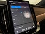 Volvo XC90 T8 AWD Recharge Ultra Black Executive Edit. | Full Option! | Bowers & Wilkins | Luchtvering | Stoelventilatie | Trekhaak | 360 Camera | Head-Up Display | Stoelmassage | 455pk | Adaptieve Cruise Control | Stoelverwarming voor+achter | Stuurwielverwarming | Schuifdak | 22 Inch | Full LED Matrix Meesturende koplampen | Gelamineerde/geluidwerende zijruiten | Pilot Assist | BLIS Dode Hoek Detectie | Alcantara hemelbekleding | Lederen handgrepen en zonnekleppen | Elektrische voorstoelen geheugen | Nappa Lederen bekleding | Zitting verlenging voorstoelen | Lederen Dashboard | Google Infotainment | Keyless Drive | Parkeersensoren voor+achter | Privacy Glass | Elektrisch bedienbare achterklep | Geïntegreerde zongordijnen achterportieren | Geïntegreerd kinderzitje achterin | Verlichte instaplijsten | 7-Persoons | 4-Zone Climate Control | DAB Radio | Apple Carplay/Android Auto | Alarm Klasse III | Draadloos telefoon opladen | Volvo On Call met mobiele App functie | Onyx Black Metallic |