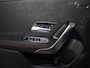 Mercedes-Benz A-klasse 180 Business Solution AMG | 30-06-2026 Beschikbaar | Panoramaschuifdak | Achteruitrijcamera | Nightpakket | MULTIBEAM LED | Stoelverwarming |