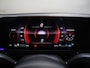 Mercedes-Benz A-klasse 180 Business Solution AMG | 30-06-2026 Beschikbaar | Panoramaschuifdak | Achteruitrijcamera | Nightpakket | MULTIBEAM LED | Stoelverwarming |
