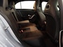 Mercedes-Benz A-klasse 180 Business Solution AMG | 30-06-2026 Beschikbaar | Panoramaschuifdak | Achteruitrijcamera | Nightpakket | MULTIBEAM LED | Stoelverwarming |