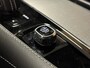 Volvo XC90 T8 AWD Recharge R-Design Long Range | Luchtvering | Stoelventilatie | Trekhaak | 360° Camera | Harman Kardon | 455pk | Schuifdak | Stoelmassage | Adaptieve Cruise Control | Stoelverwarming voor+achter | Stuurwielverwarming | 20 Inch | Full LED meesturende koplampen | Pilot Assist | BLIS Dode Hoek Detectie | Elektrische voorstoelen geheugen | Nappa lederen bekleding | Lederen dashboard | Elektrisch verstelbare zijwangen | Keyless Drive | Parkeersensoren voor+achter | Privacy Glass | Elektrisch bedienbare achterklep | Gelamineerde/geluidwerende zijramen | Geïntegreerde zongordijnen achterportieren | 7-Persoons | 4-Zone Climate Control | DAB Radio | Apple Carplay/Android Auto | Draadloos telefoon opladen | Verlichte instaplijsten | Volvo On Call met mobiele App functie | Bright Silver Metallic |