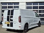 Ford E-Transit Cust. 340 L2H1 Sport 71 kWh | Nieuw!! | 370KM WLTP | 2.300 KG trekgewicht | Android/Apple Carplay | Voorstoelen/Stuur Verwarmd | Beide Kanten Schuifdeur | LM Velgen 17" | Airco |