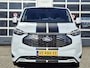 Ford E-Transit Cust. 340 L2H1 Sport 71 kWh | Nieuw!! | 370KM WLTP | 2.300 KG trekgewicht | Android/Apple Carplay | Voorstoelen/Stuur Verwarmd | Beide Kanten Schuifdeur | LM Velgen 17" | Airco |