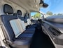 Ford E-Transit Cust. 340 L2H1 Sport 71 kWh | Nieuw!! | 370KM WLTP | 2.300 KG trekgewicht | Android/Apple Carplay | Voorstoelen/Stuur Verwarmd | Beide Kanten Schuifdeur | LM Velgen 17" | Airco |