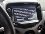Toyota Aygo 1.0 VVT-i x-play | Dealer onderhouden | Apple CarPlay/Android Auto | Airco | Achteruitrijcamera | Fietsendrager beugel | leseman