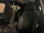 Volvo EX40 Single Motor Extended Range Ultra 82 kWh | 100% SoH | Schuifdak | 360° Camera | All Season banden | Harman Kardon | Adaptieve Cruise Control | Bestuurdersstoel elektrisch geheugen | Stoel en Stuurwielverwarming | 19 Inch | Passagiersstoel elektrisch | Microtech / alcantara bekleding met wit stiksel en bies | Zitting verlenging voorstoelen | Pilot Assist | BLIS Dode Hoek Detectie | Warmtepomp | Google Infotainment | Keyless Drive | Parkeersensoren voor+achter | Privacy Glass | Elektrisch bedienbare achterklep | Draadloos telefoon opladen | DAB Radio | Apple Carplay/Android Auto | Volvo On Call met mobiele App functie | Sage Green Metallic |