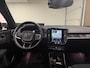 Volvo EX40 Single Motor Extended Range Ultra 82 kWh | 100% SoH | Schuifdak | 360° Camera | All Season banden | Harman Kardon | Adaptieve Cruise Control | Bestuurdersstoel elektrisch geheugen | Stoel en Stuurwielverwarming | 19 Inch | Passagiersstoel elektrisch | Microtech / alcantara bekleding met wit stiksel en bies | Zitting verlenging voorstoelen | Pilot Assist | BLIS Dode Hoek Detectie | Warmtepomp | Google Infotainment | Keyless Drive | Parkeersensoren voor+achter | Privacy Glass | Elektrisch bedienbare achterklep | Draadloos telefoon opladen | DAB Radio | Apple Carplay/Android Auto | Volvo On Call met mobiele App functie | Sage Green Metallic |