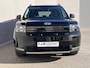 Hyundai Santa Fe 1.6 T-GDI PHEV Premium 4WD / Fabrieksgarantie tot 12-2029 / Dealer onderhouden / Afneembare Trekhaak / HUD / EAER 54 km / Camera 360° / Stoelventilatie / Stuur-, stoel- & achterbankverwarming / 20" LM wielen & All Season banden /