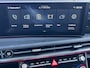 Hyundai Santa Fe 1.6 T-GDI PHEV Premium 4WD / Fabrieksgarantie tot 12-2029 / Dealer onderhouden / Afneembare Trekhaak / HUD / EAER 54 km / Camera 360° / Stoelventilatie / Stuur-, stoel- & achterbankverwarming / 20" LM wielen & All Season banden /