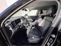 Hyundai Santa Fe 1.6 T-GDI PHEV Premium 4WD / Fabrieksgarantie tot 12-2029 / Dealer onderhouden / Afneembare Trekhaak / HUD / EAER 54 km / Camera 360° / Stoelventilatie / Stuur-, stoel- & achterbankverwarming / 20" LM wielen & All Season banden /