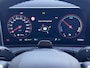 Hyundai Santa Fe 1.6 T-GDI PHEV Premium 4WD / Fabrieksgarantie tot 12-2029 / Dealer onderhouden / Afneembare Trekhaak / HUD / EAER 54 km / Camera 360° / Stoelventilatie / Stuur-, stoel- & achterbankverwarming / 20" LM wielen & All Season banden /