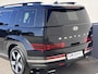 Hyundai Santa Fe 1.6 T-GDI PHEV Premium 4WD / Fabrieksgarantie tot 12-2029 / Dealer onderhouden / Afneembare Trekhaak / HUD / EAER 54 km / Camera 360° / Stoelventilatie / Stuur-, stoel- & achterbankverwarming / 20" LM wielen & All Season banden /