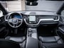 Volvo XC60 2.0 T6 Plug-in hybrid AWD Plus Dark - Long Range l Pano l H&K | 360 | Trekhaak