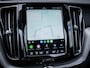 Volvo XC60 2.0 T6 Plug-in hybrid AWD Plus Dark - Long Range l Pano l H&K | 360 | Trekhaak