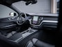 Volvo XC60 2.0 T6 Plug-in hybrid AWD Plus Dark - Long Range l Pano l H&K | 360 | Trekhaak