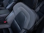 Volvo XC60 2.0 T6 Plug-in hybrid AWD Plus Dark - Long Range l Pano l H&K | 360 | Trekhaak