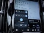 Volvo XC60 2.0 T6 Plug-in hybrid AWD Plus Dark - Long Range l Pano l H&K | 360 | Trekhaak