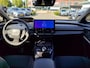 Toyota C-HR / C-HR+ FIRST EDITION 77KWH NIEUW EN DIRECT LEVERBAAR!!! 20''LM-VELGEN WARMTEPOMP KEYLESS EL-ACHTERKLEP BLIND SPOT NAVI CAMERA PARK-SENSOREN LED PRIVACY GLASS STOEL/STUURVERW