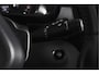 Volvo XC40 2.0 T4 190 PK Inscription Orig. NL | S/K-Panodak | Dig. Cockpit | Cruise | Winterpakket | Camera | NAV+App. Connect | ECC | Elek. Klep | Trekhaak | LM 19" |