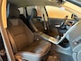 Volvo XC60 2.0T AUTOMAAT SUMMUM-uitv|TREKHAAK|CLIMA AIRCO|LM-VELGEN|NAVIGATIE|CRUISE CONTROL|Bi-XENON|STOELVERWARMING|BLUETOOTH