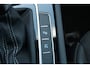 Volkswagen Arteon Shooting Brake 1.4 TSI eHybrid R-Line Business+ | Incl. 12 maanden garantie | SOH 92% | Stoel/stuurverwarming | Uitklapbare trekhaak | Schuif/kantel dak | Adaptieve cruise control | Apple carplay/Android auto | Head-up display |