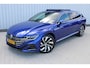 Volkswagen Arteon Shooting Brake 1.4 TSI eHybrid R-Line Business+ | Incl. 12 maanden garantie | SOH 92% | Stoel/stuurverwarming | Uitklapbare trekhaak | Schuif/kantel dak | Adaptieve cruise control | Apple carplay/Android auto | Head-up display |