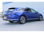 Volkswagen Arteon Shooting Brake 1.4 TSI eHybrid R-Line Business+ | Incl. 12 maanden garantie | SOH 92% | Stoel/stuurverwarming | Uitklapbare trekhaak | Schuif/kantel dak | Adaptieve cruise control | Apple carplay/Android auto | Head-up display |