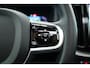Volvo XC60 2.0 T6 Plug-in hybrid AWD Plus Dark | Pano-dak | Adap. Cruise | H&K Audio | 4x stoel + stuurverwarming |