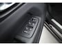 Volvo XC60 2.0 T6 Plug-in hybrid AWD Plus Dark | Pano-dak | Adap. Cruise | H&K Audio | 4x stoel + stuurverwarming |
