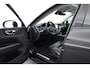 Volvo XC60 2.0 T6 Plug-in hybrid AWD Plus Dark | Pano-dak | Adap. Cruise | H&K Audio | 4x stoel + stuurverwarming |