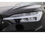 Volvo XC60 2.0 T6 Plug-in hybrid AWD Plus Dark | Pano-dak | Adap. Cruise | H&K Audio | 4x stoel + stuurverwarming |