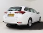 Toyota Auris Touring Sports 1.8 Hybrid Aspiration | Dealer Onderhouden | Climate Control | Cruise Control | Achteruitrijcamera | Bluetooth | Elektrisch verstelbare spiegels | Elektrische ramen voor+achter |