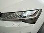 Skoda Superb Combi 1.4 TSI iV Sportline | Panoramadak | Matrix LED | 19" Supernova | Zondag Open!