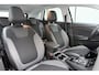 Opel Grandland X 1.6 Turbo Hybrid Business Elegance 225 PK Automaat | Trekhaak | Camera | Keyless | Elektrische achterklep | Climate control | Stoelverwarming | Dakrails