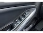 Opel Grandland X 1.6 Turbo Hybrid Business Elegance 225 PK Automaat | Trekhaak | Camera | Keyless | Elektrische achterklep | Climate control | Stoelverwarming | Dakrails