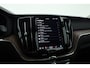 Volvo XC60 2.0 T6 Plug-in hybrid AWD Plus Dark - Luchtvering | Rijklaar! | Pano | Ventilatie | Stuur+Stoelverw. | Leder+Memory | 360*+PDC | Led | v