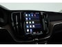 Volvo XC60 2.0 T6 Plug-in hybrid AWD Plus Dark - Luchtvering | Rijklaar! | Pano | Ventilatie | Stuur+Stoelverw. | Leder+Memory | 360*+PDC | Led | v