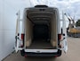 Ford E-Transit 68kWh 184PK L3H3 317km WLTP 98.5% (SOH) BEV Snelladen 360° Camera Climate Control Cruise Control Navigatie Carplay Parkeersensoren voor achter
