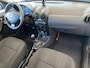 Dacia Duster 1.6 Lauréate 2wd,5Deurs,5Zits,Airco,Elektrischpakket,Bluetooth,Ipod,Dakrail,Nette Auto,Inch Lmv