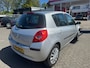 Renault Clio 1.6-16V Privilège Automaat, 5Drs,Apk 21/4/27,LEES Advertentie