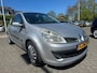 Renault Clio 1.6-16V Privilège Automaat, 5Drs,Apk 21/4/27,LEES Advertentie