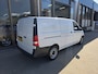 Mercedes-Benz eVito eVito 112 L2 Business Solution 60 kWh Achteruitrijcamera Airco  Stoelverwarming