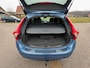 Volvo V60 2.4 D6 AWD Plug-In Hybrid Summum Automaat / Schuif-/Kanteldak / Camera / Navi / BLIS / Premium Sound / Leder / Clima /