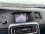Volvo V60 2.4 D6 AWD Plug-In Hybrid Summum Automaat / Schuif-/Kanteldak / Camera / Navi / BLIS / Premium Sound / Leder / Clima /