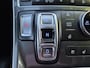 Hyundai Santa Fe 1.6 T-GDI PHEV Premium Plus Sky / SOH 100% / Dealer onderhouden / Fabrieksgarantie tot 06-2027 / Trekgewicht 1350 kg / Head Up Display / Elektrische achterklep / Rondomzicht camera / Stuur- Stoel & Achterbank verwarming / Glazen schuif- en kanteldak /