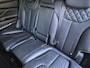 Hyundai Santa Fe 1.6 T-GDI PHEV Premium Plus Sky / SOH 100% / Dealer onderhouden / Fabrieksgarantie tot 06-2027 / Trekgewicht 1350 kg / Head Up Display / Elektrische achterklep / Rondomzicht camera / Stuur- Stoel & Achterbank verwarming / Glazen schuif- en kanteldak /