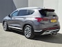 Hyundai Santa Fe 1.6 T-GDI PHEV Premium Plus Sky / SOH 100% / Dealer onderhouden / Fabrieksgarantie tot 06-2027 / Trekgewicht 1350 kg / Head Up Display / Elektrische achterklep / Rondomzicht camera / Stuur- Stoel & Achterbank verwarming / Glazen schuif- en kanteldak /