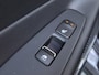 Hyundai Santa Fe 1.6 T-GDI PHEV Premium Plus Sky / SOH 100% / Dealer onderhouden / Fabrieksgarantie tot 06-2027 / Trekgewicht 1350 kg / Head Up Display / Elektrische achterklep / Rondomzicht camera / Stuur- Stoel & Achterbank verwarming / Glazen schuif- en kanteldak /